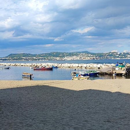 Casa Vacanza Agrippina Bacoli Esterno foto